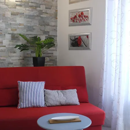 - A Modern Flat In Daire *