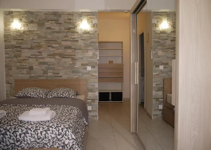 - A Modern Flat In Apartment Nice