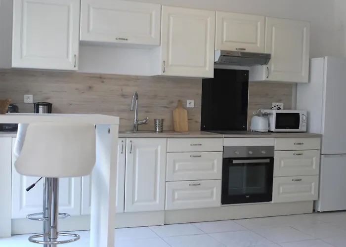 Apartment - A Modern Flat In